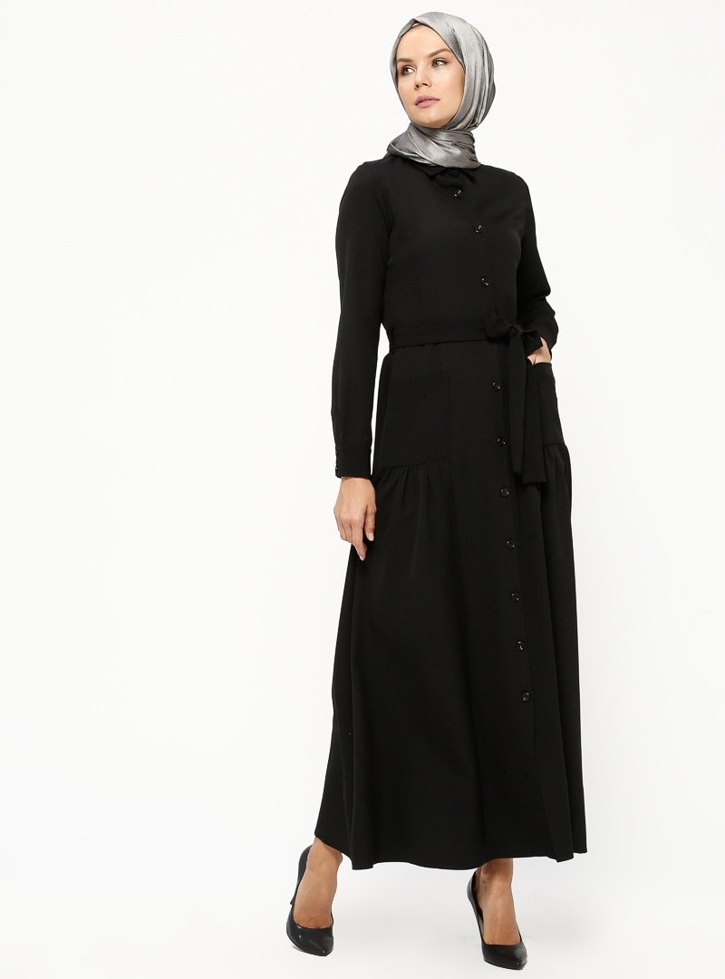 BÜRÜN Siyah Cep Detaylı Boydan Düğmeli Elbise