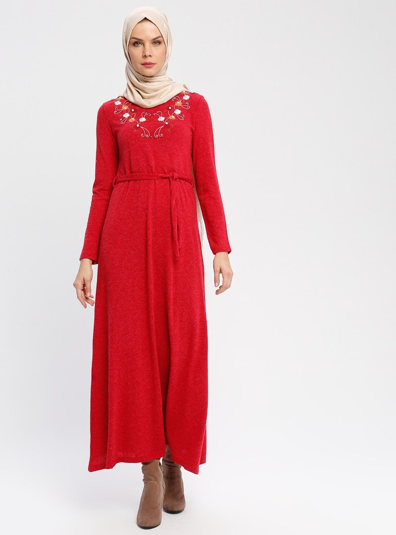 Tuncay Kırmızı Nakışlı Triko Elbise