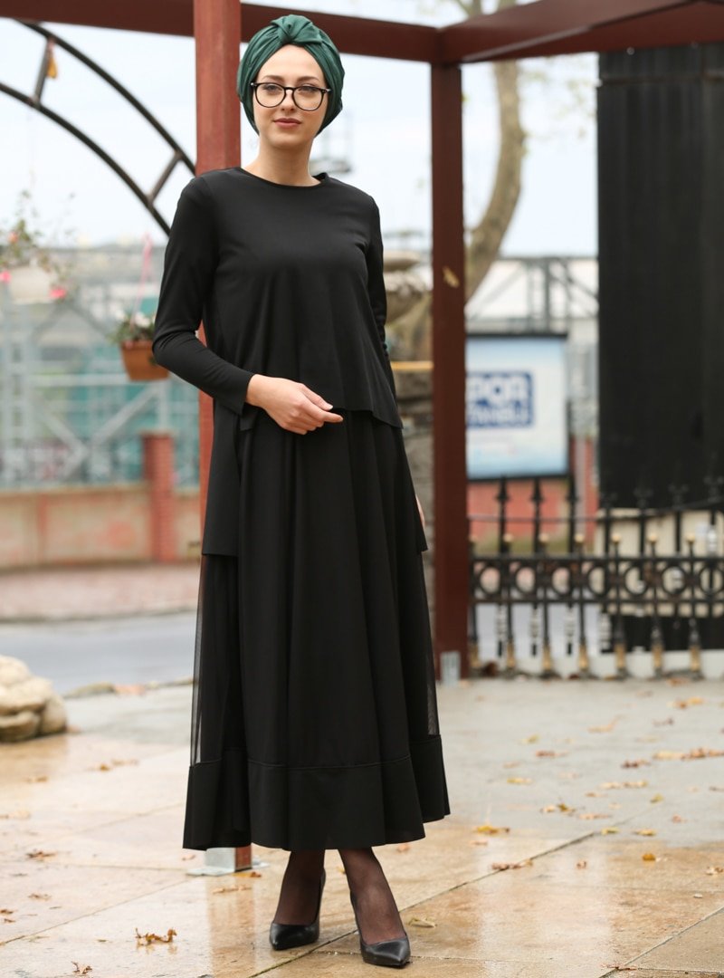 İnşirah Siyah Şifon Detaylı Elbise