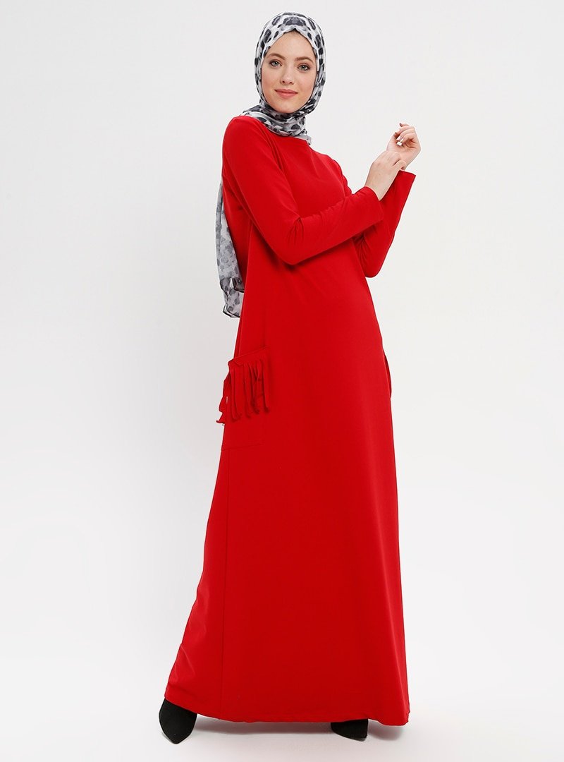 Nurgül Çakır Kırmızı Cepleri Püsküllü Spor Elbise