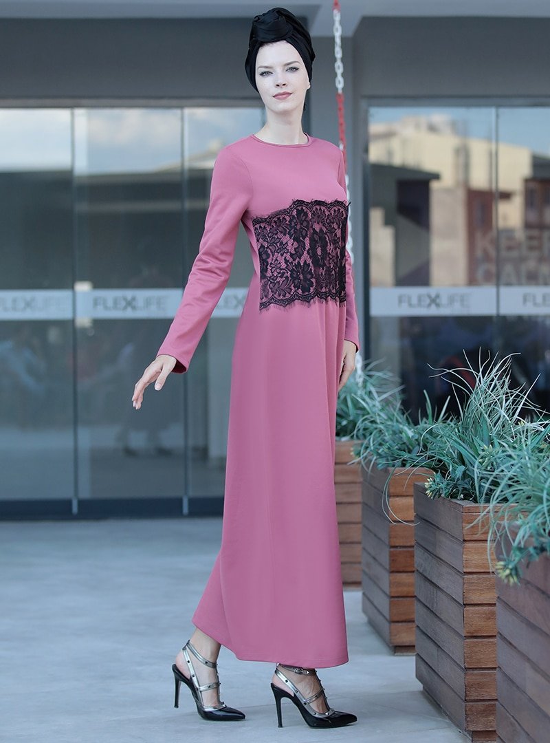 Selma Sarı Design Koyu Pudra Önü Tül Detaylı Elbise