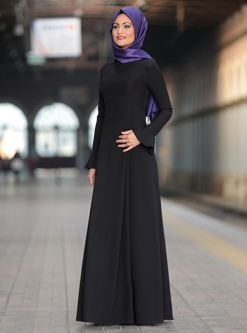 Al-Marah Siyah Lara Elbise Elbise