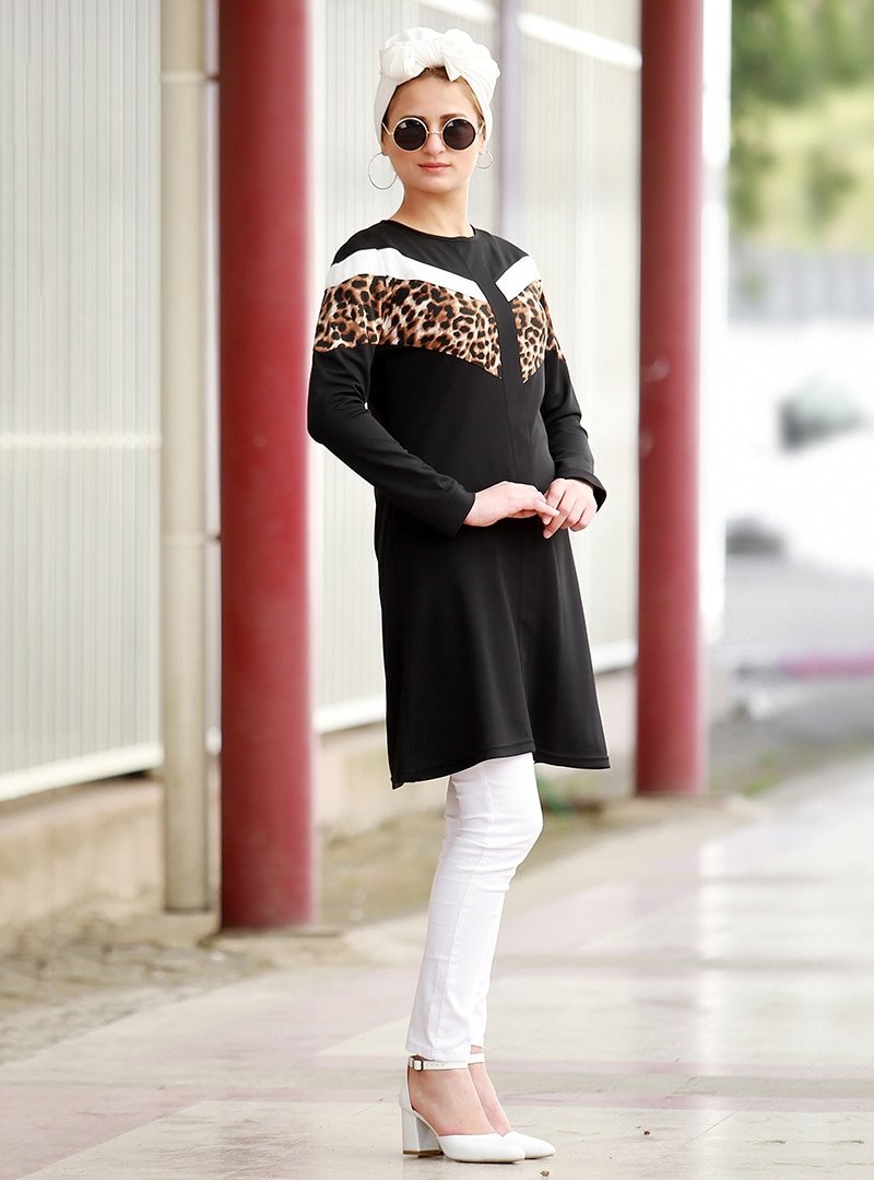 Por La Cara Siyah Leopar Detaylı Tunik