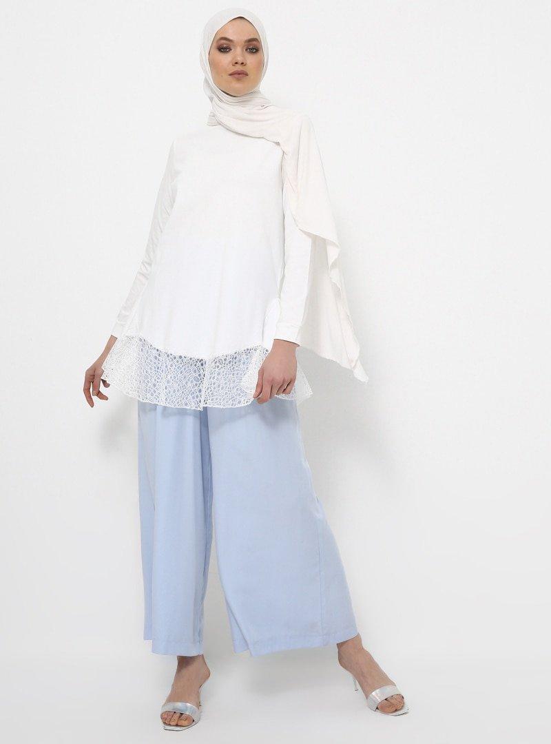 Rabia Z X Modanisa Ekru Doğal Kumaşlı Dantelli Tunik