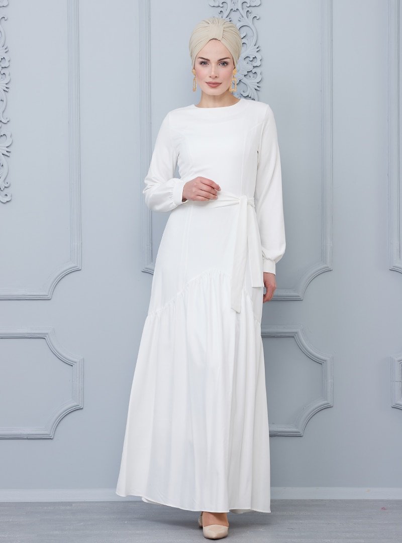 Butik Neşe Beyaz Eteği Fırfır Detaylı Abiye Elbise