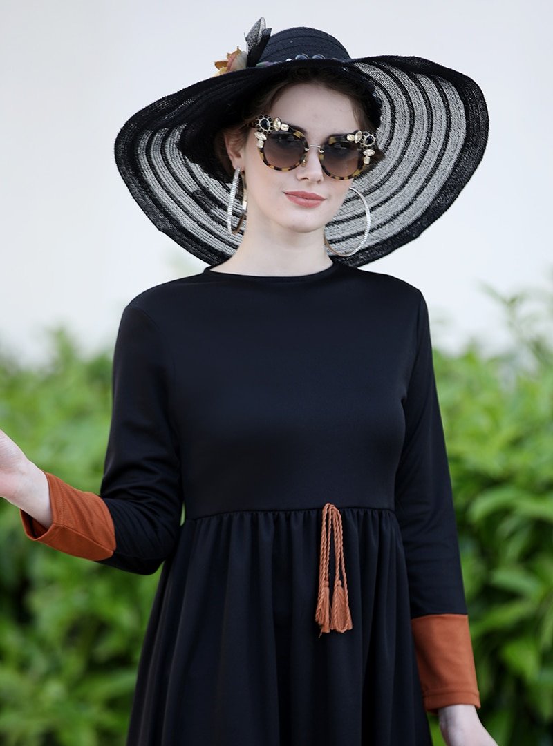 Selma Sarı Design Siyah Taba Garnili Püsküllü Elbise