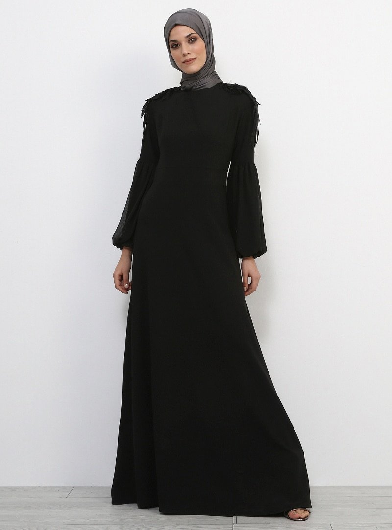 Refka Siyah Omuz Detaylı Abiye Elbise