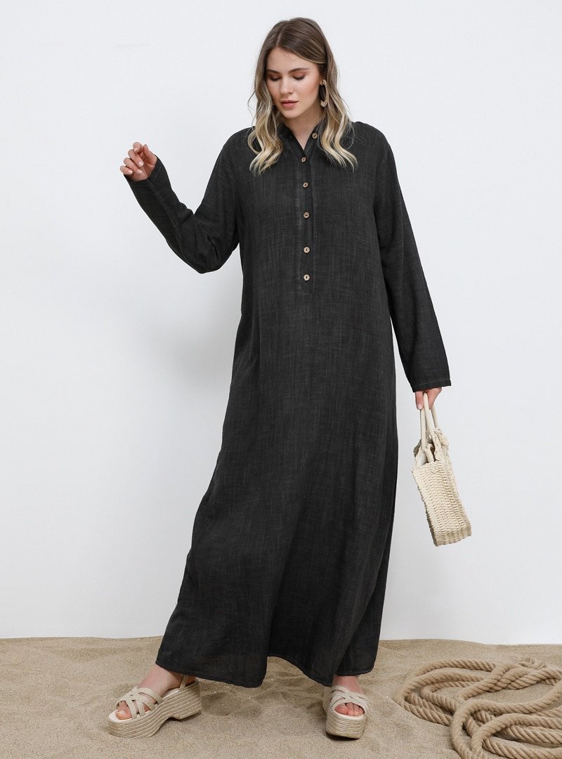 Alia Siyah Doğal Kumaşlı Düğme Detaylı Kapüşonlu Elbise