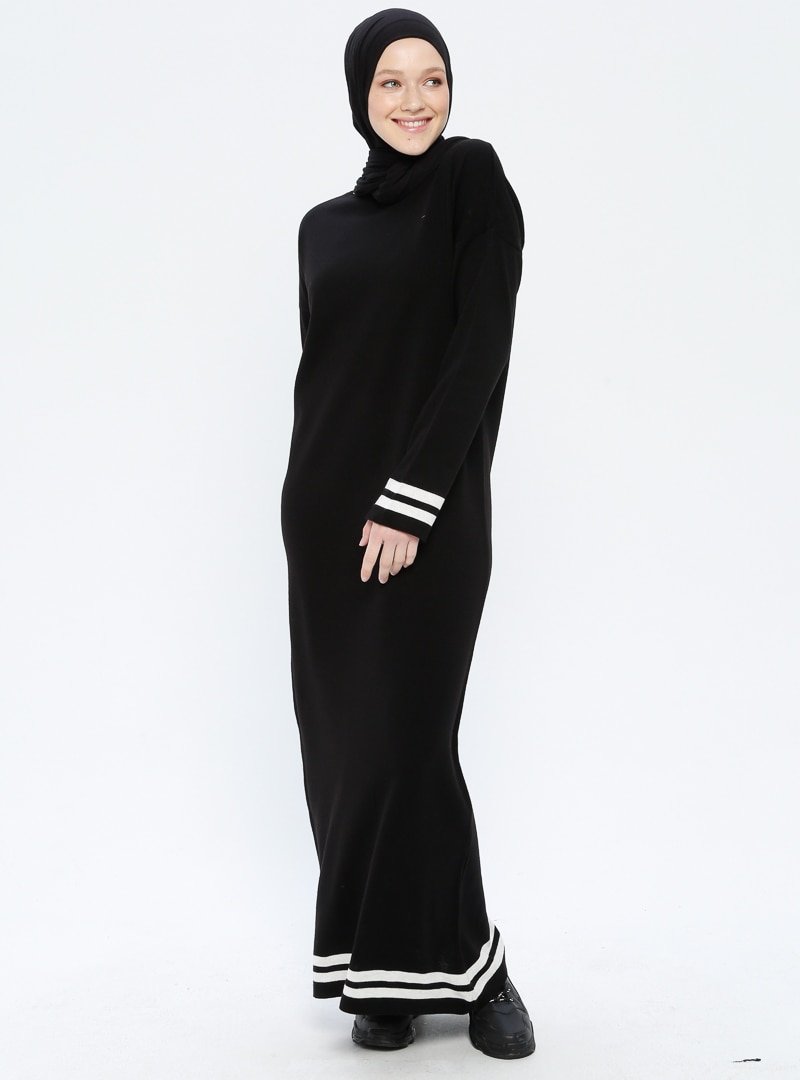 Zentoni Siyah Bej Eteği Kolları Çizgili Triko Elbise