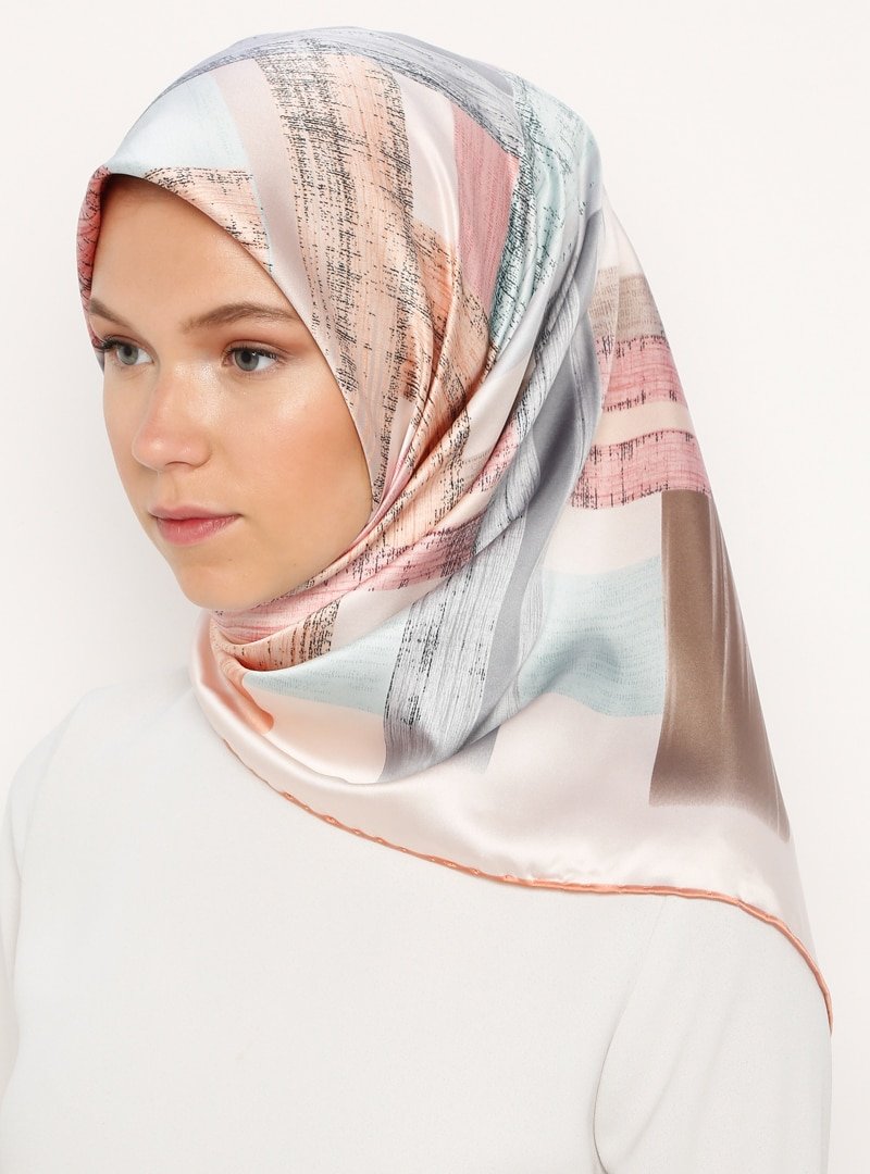 Gülsoy Krem Desenli Rayon Eşarp