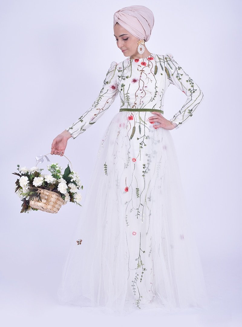 Lady Huri Beyaz Nakışlı Tül Etekli Abiye Elbise