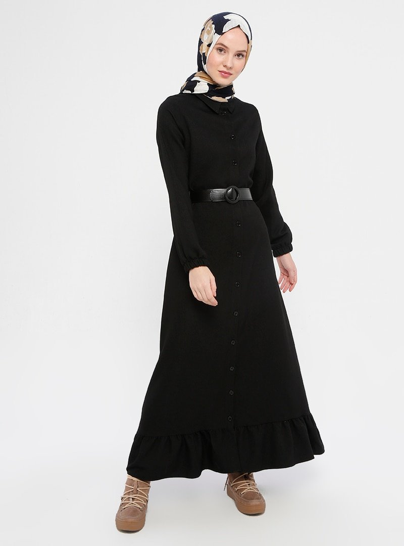 Panaline Siyah Boydan Düğme Detaylı Elbise