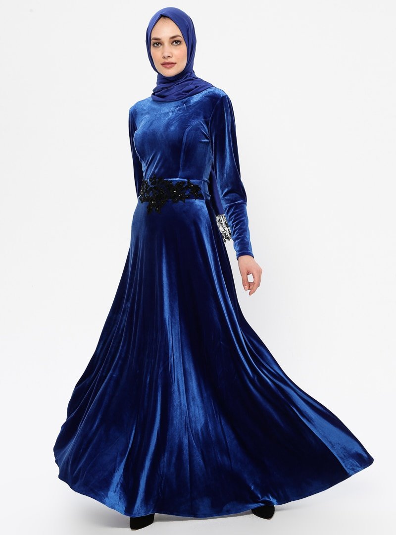 Sew&Design Saks Güpür Detaylı Kadife Abiye Elbise