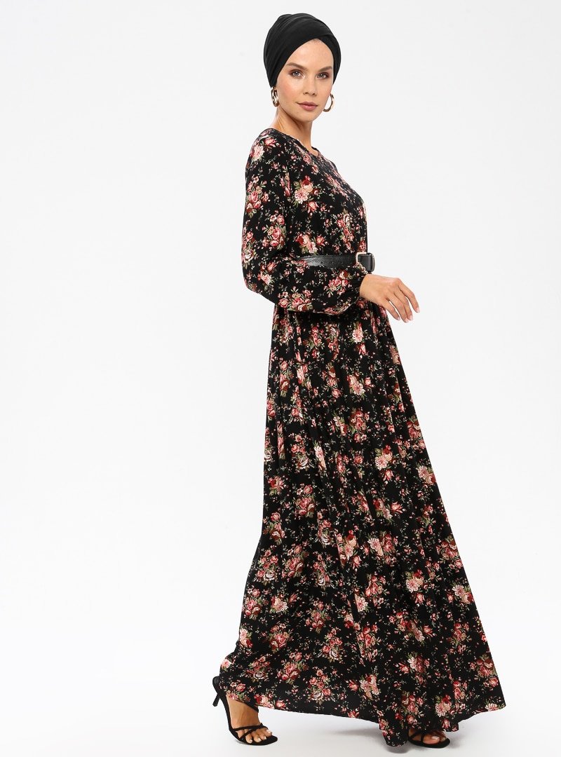 Meryem Acar Siyah Çiçekli Elbise