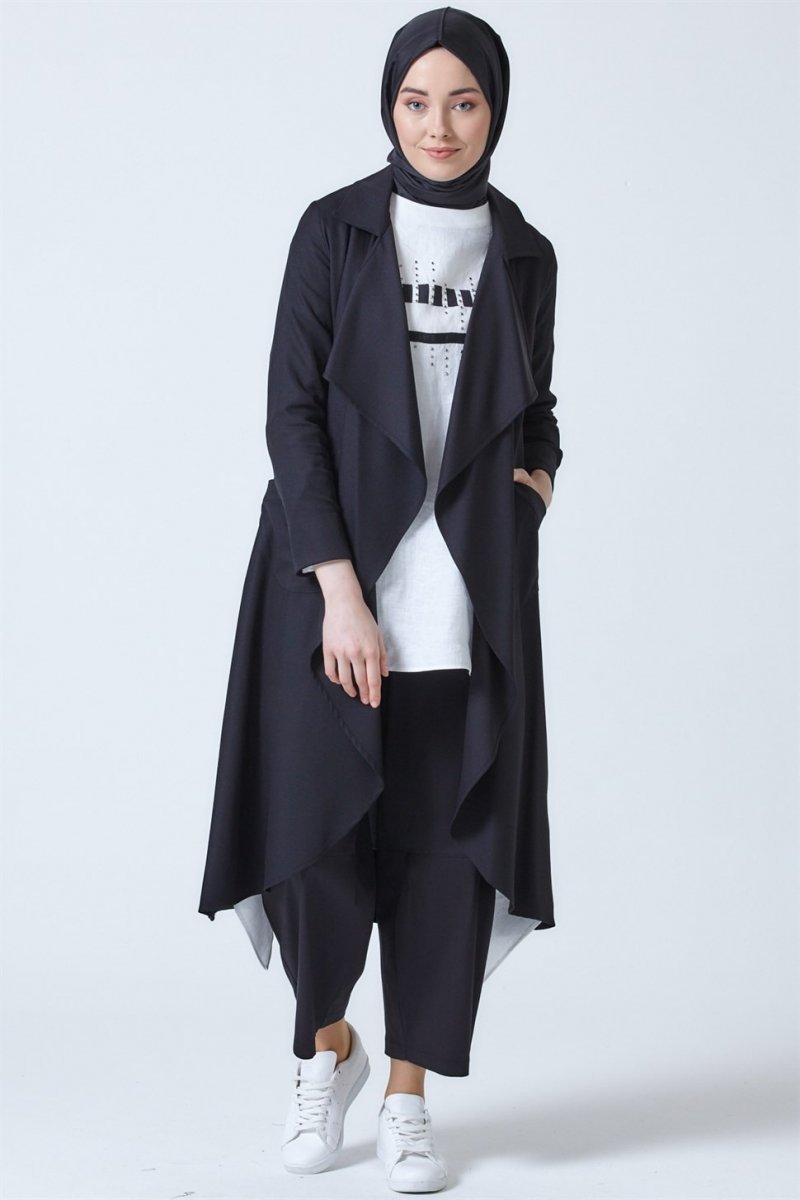 Armine Siyah Mevsimlik Hırka