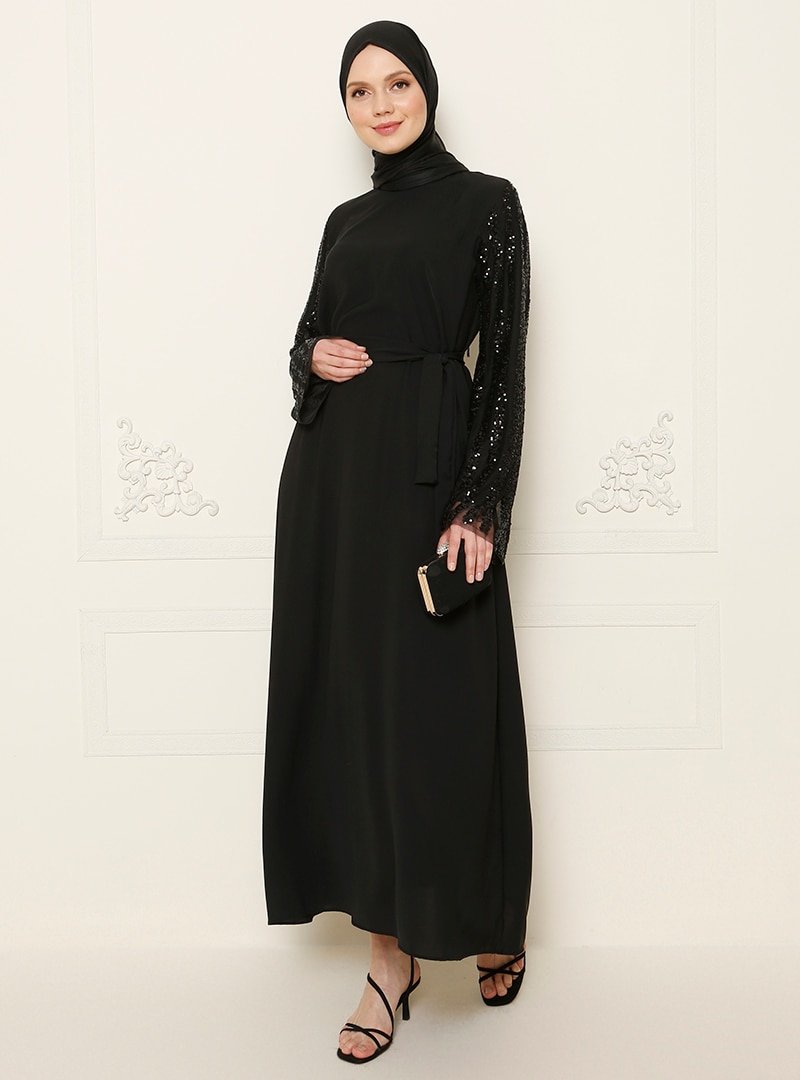 Filizzade Siyah Pul Detaylı Elbise