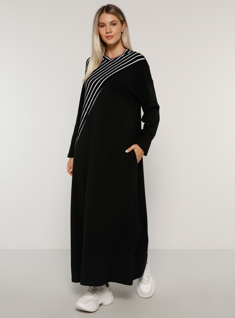 Alia Siyah Doğal Kumaşlı Çizgili Elbise