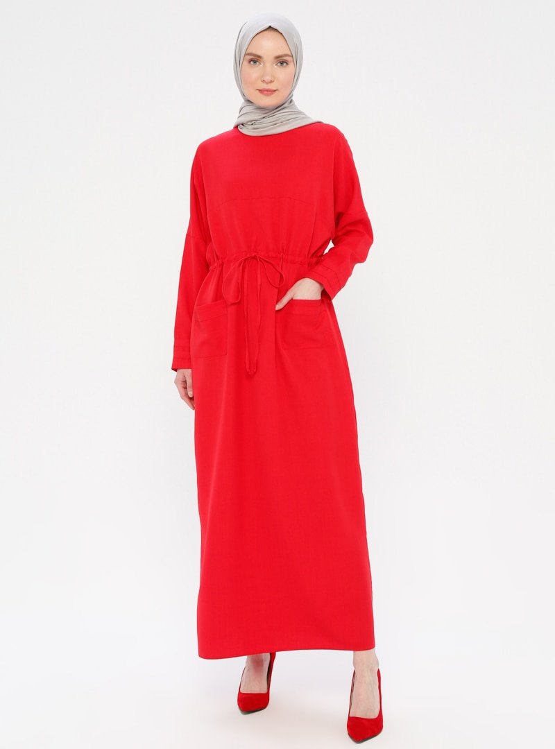 Zehrace Kırmızı Çift Cepli Belden Büzgülü Elbise
