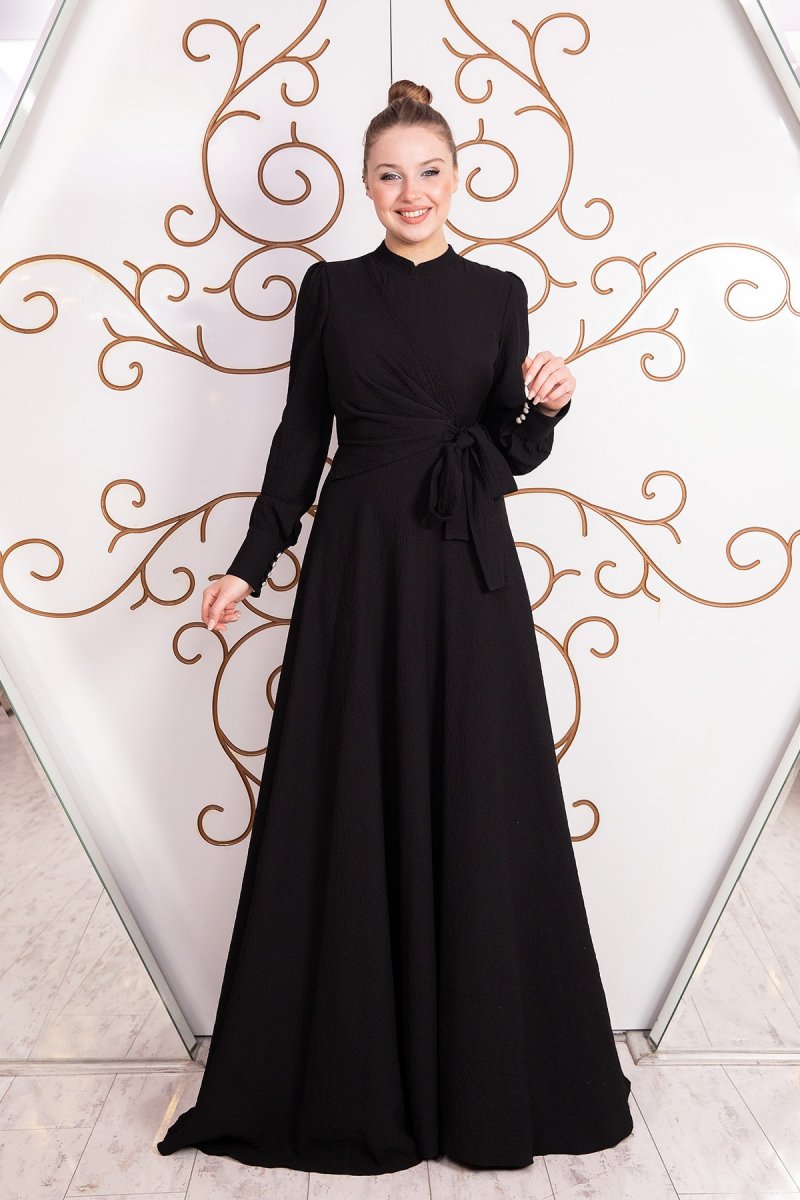 Esma Karadağ Siyah Fiyonk Detay Elbise