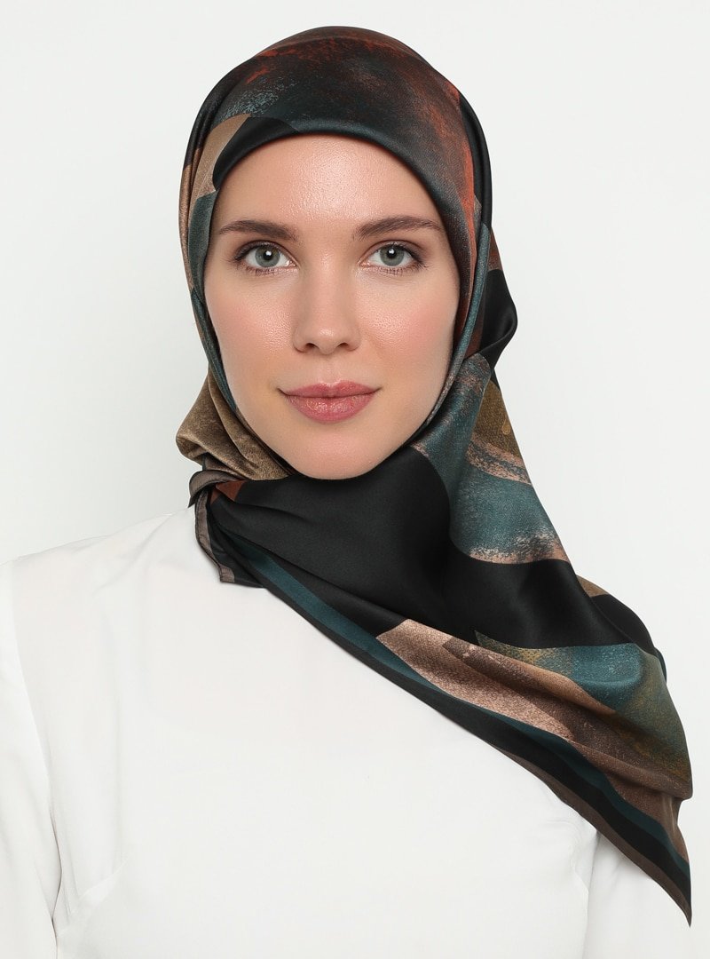 Karaca Eşarp Siyah Gold Rayon Eşarp