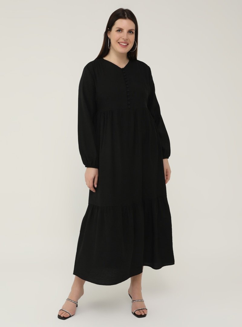 Alia Siyah Büyük Beden Brit Düğme Detaylı Elbise