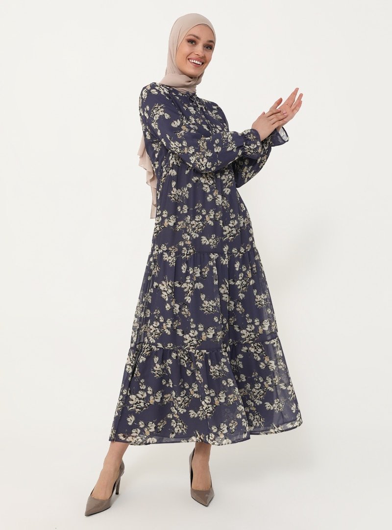 Refka Çiçekli Mor Yakası Bağlamalı Şifon Rahat Kesim Elbise