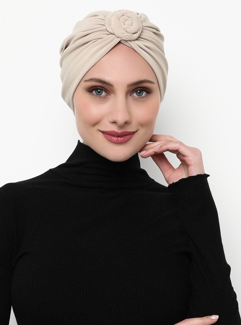 Sevda Bone Bej Güllü Hazır Türban | Devr-i Tesettür