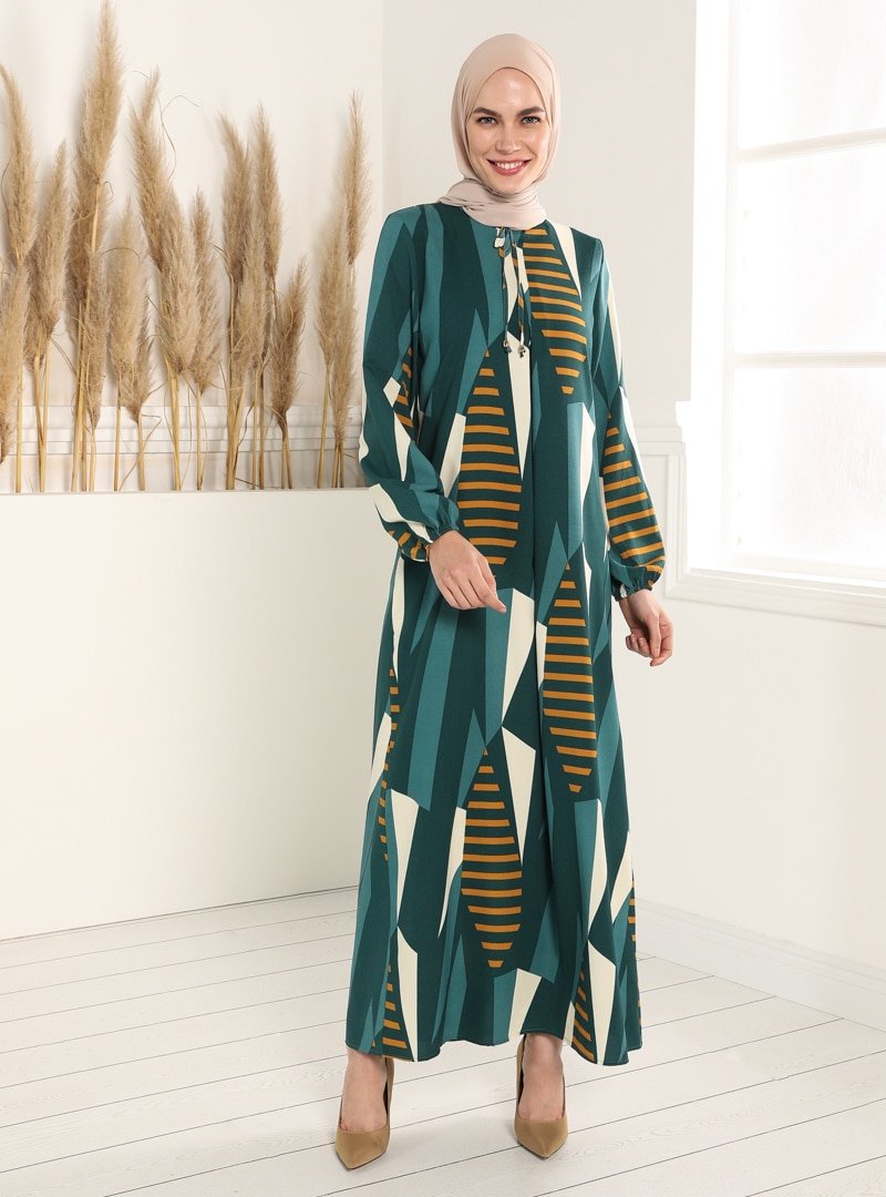 Tavin Zümrüt Yeşili Yakası Bağcıklı Desenli Elbise