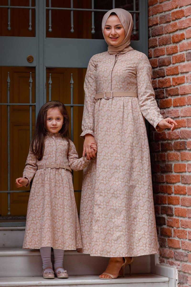 MISSVALLE Krem Şal Desenli Anne Elbise