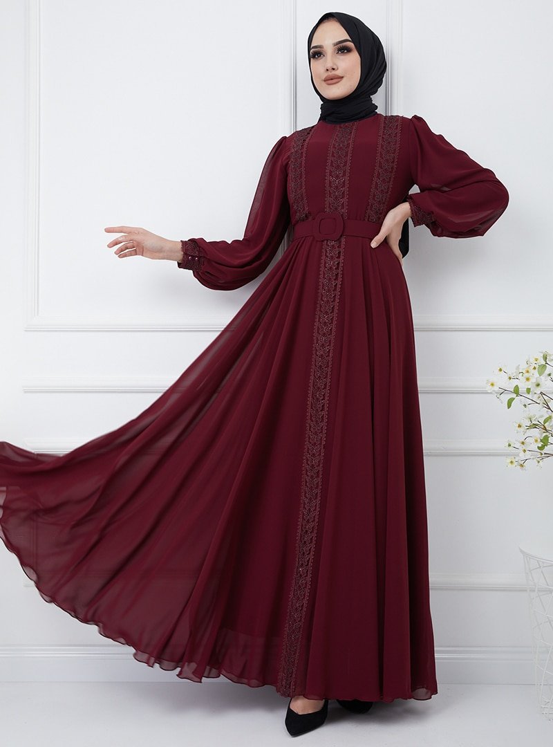 Olcay Bordo Kemeri Tokalı Şerit Dantelli Abiye Elbise