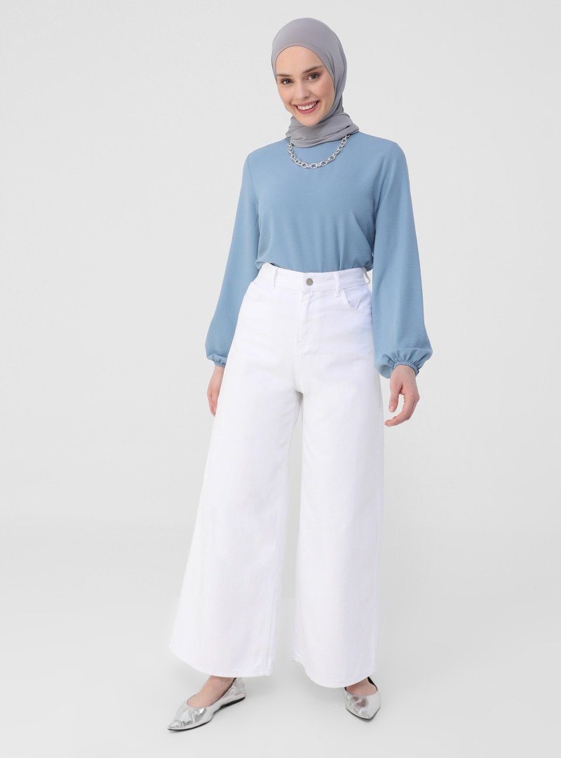 Refka Beyaz Doğal Kumaşlı Geniş Paça Kot Pantolon