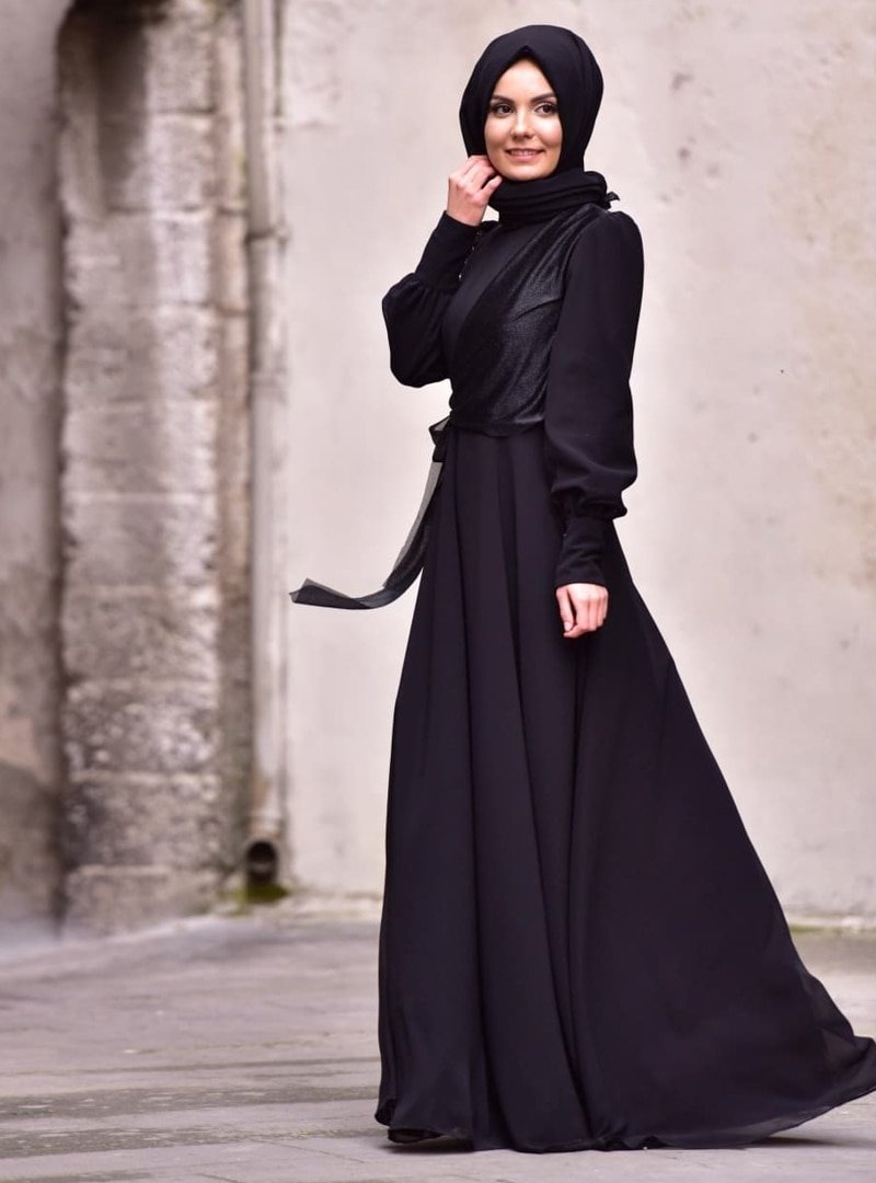 Nurgül Çakır Siyah Reyyan Abiye Elbise