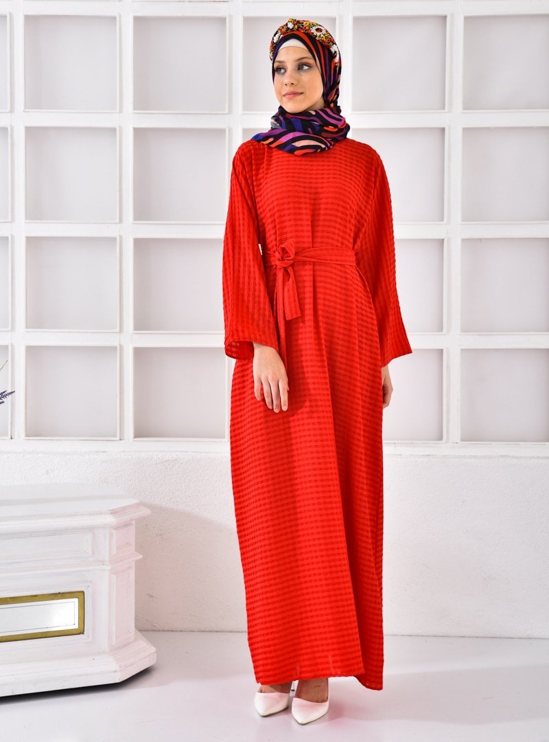Tuncay Kırmızı Kendinden Desenli Gofreli Elbise