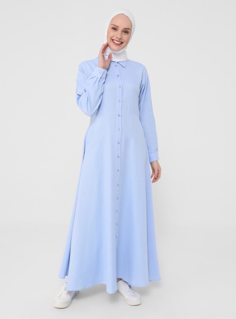 Refka Açık Mavi Oxford Kumaştan Boydan Düğmeli Elbise