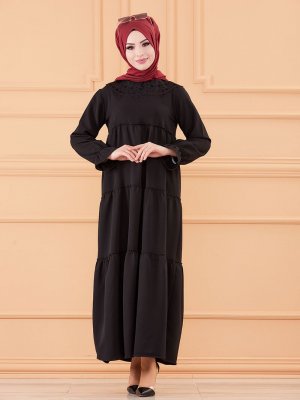 Tofisa Siyah Yaka Detaylı Elbise