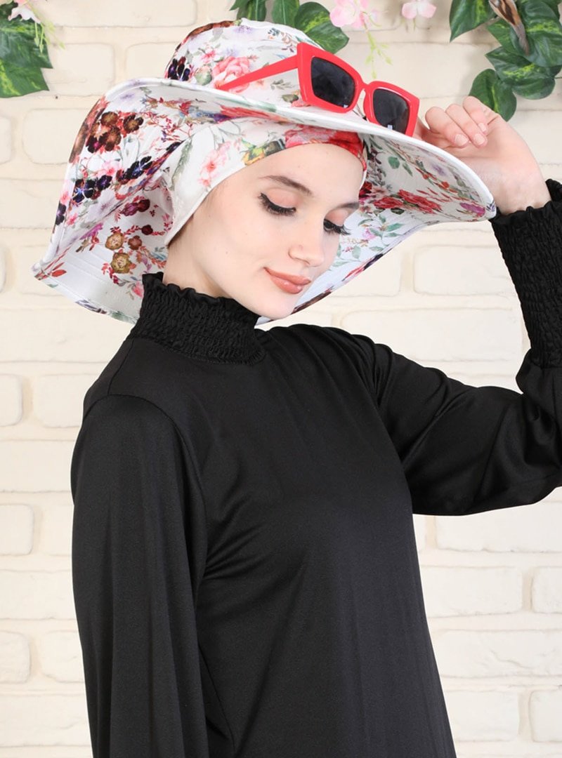 Ayşe Türban Tasarım Çok Renkli Desenli Boneli Şapka