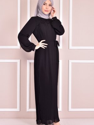 Moda Merve Siyah Piliseli Şifon Elbise