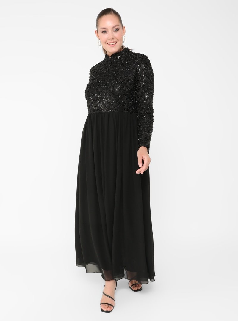 Alia Siyah Büyük Beden Pul Payet Detaylı Elbise