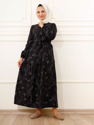 Moda Dua Siyah Pileli Kuşaklı Elbise