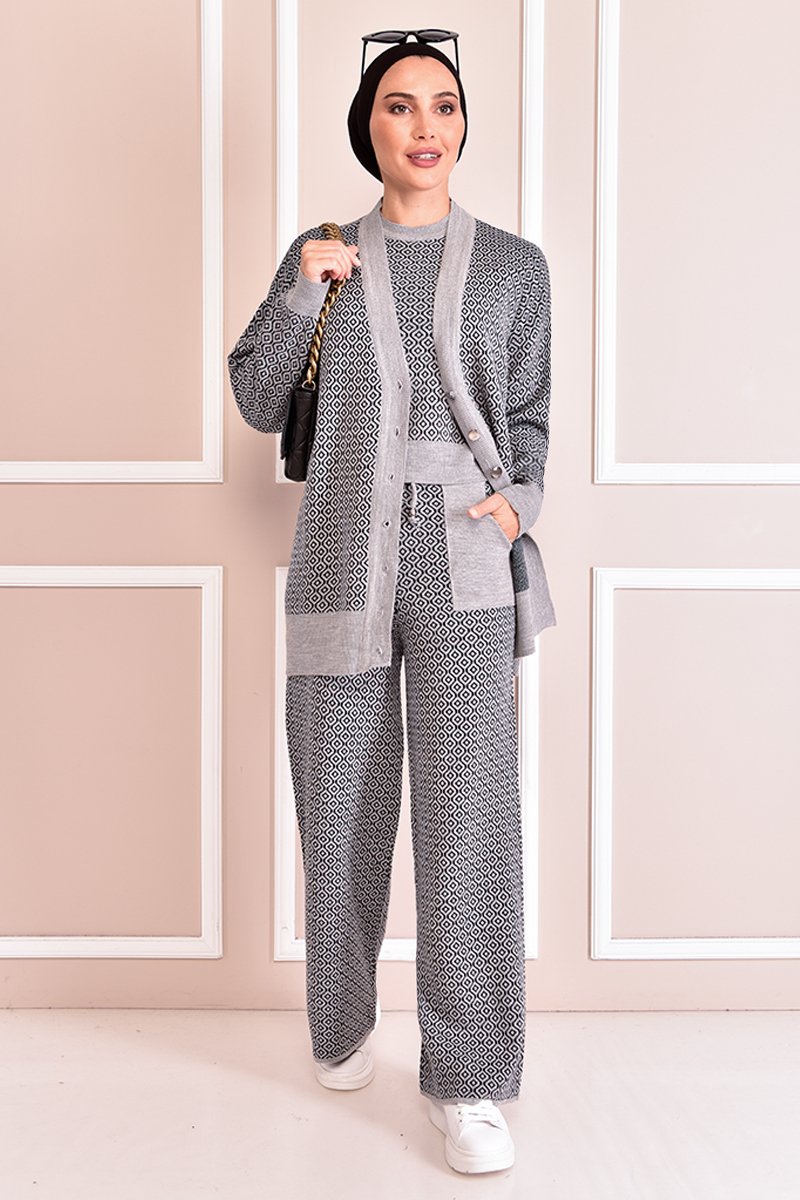 Moda Merve Gri Triko Kombin
