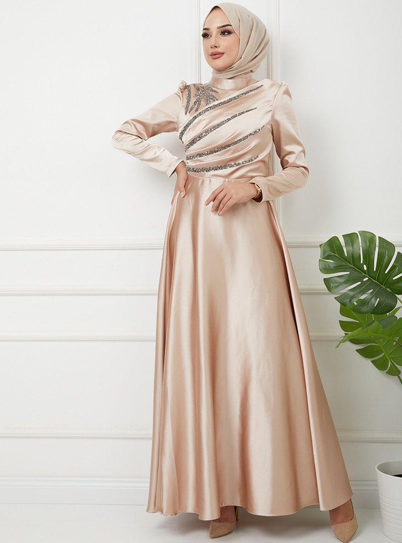 Olcay Bej Önü Volan Ve Taş Detaylı Saten Abiye Elbise