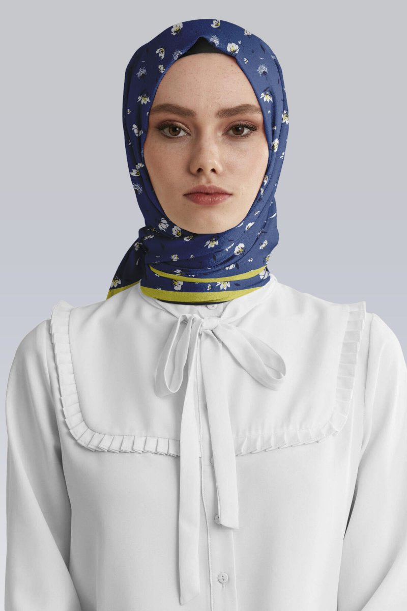 Modabutik K.mavi Çiçek Desenli Saten Eşarp
