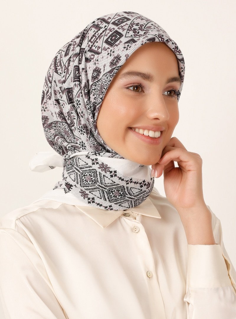 Miray Kırık Beyaz Otantik Desen Cashmere Kışlık Eşarp