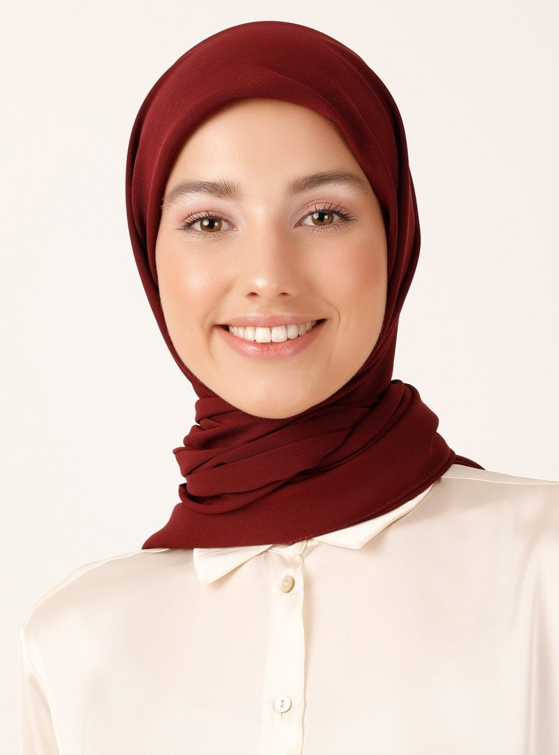 Miray Koyu Bordo 120 Cm Jeddah Eşarp