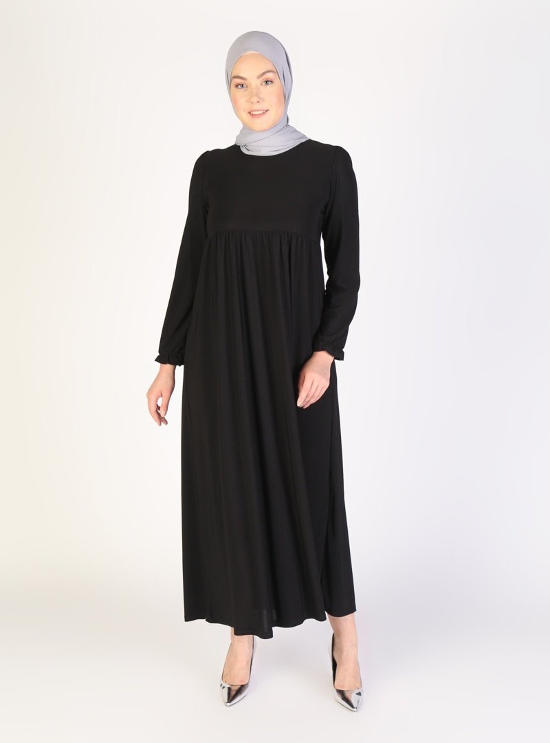 ZENANE Siyah Kol Uçları Lastikli Elbise