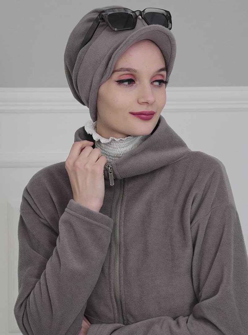 Ayşe Türban Tasarım Gri Siperlikli Polar Bone