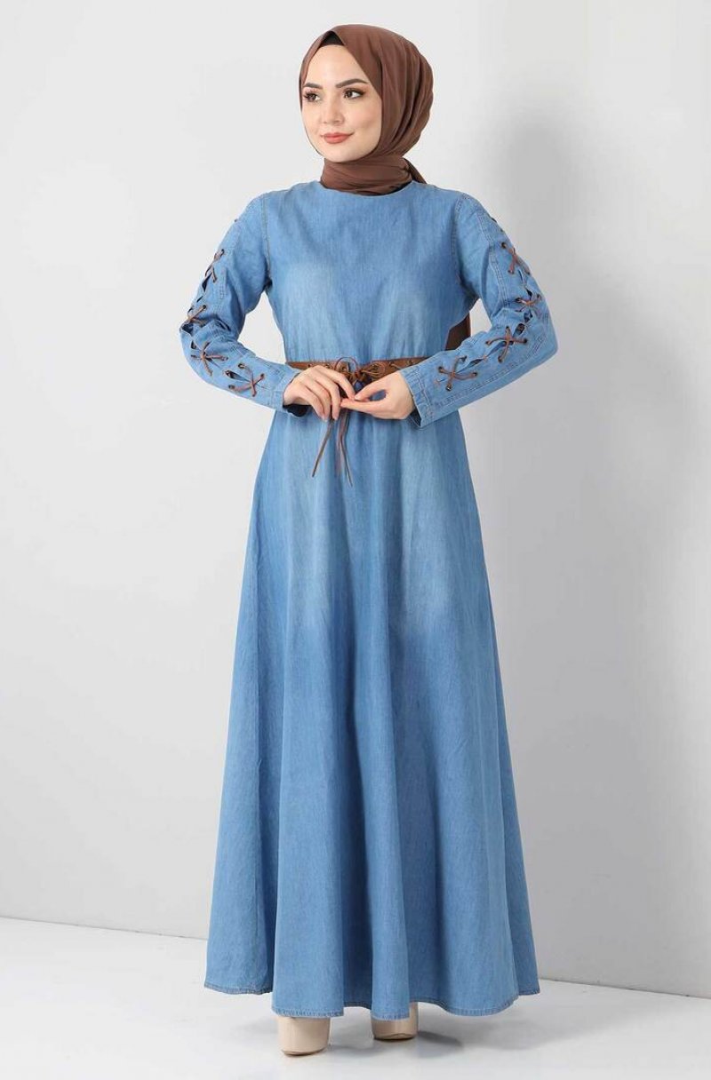 Tesettür Dünyası Mavi Kemerli Kot Elbise