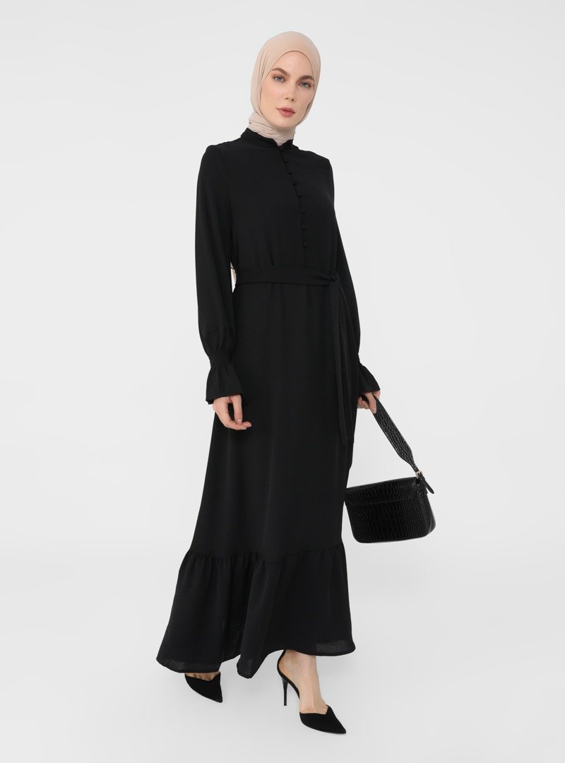 Refka Siyah Brit Detaylı Kuşaklı Elbise