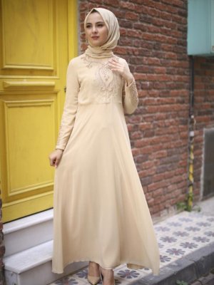 MISSVALLE Gold İncili Şifon Elbise