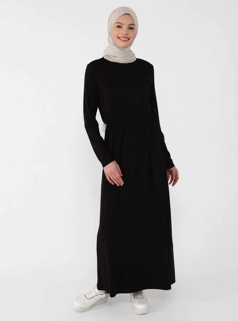 Refka Siyah Doğal Kumaşlı Beli Lastikli Elbise